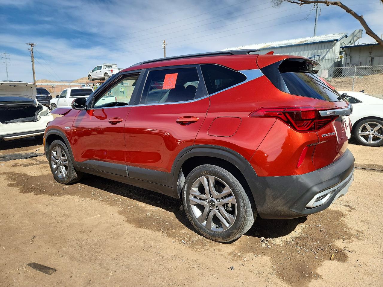 2021 KIA SELTOS S photo 2