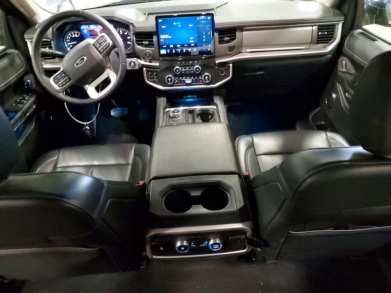 2024 FORD EXPEDITION MAX XLT photo 8