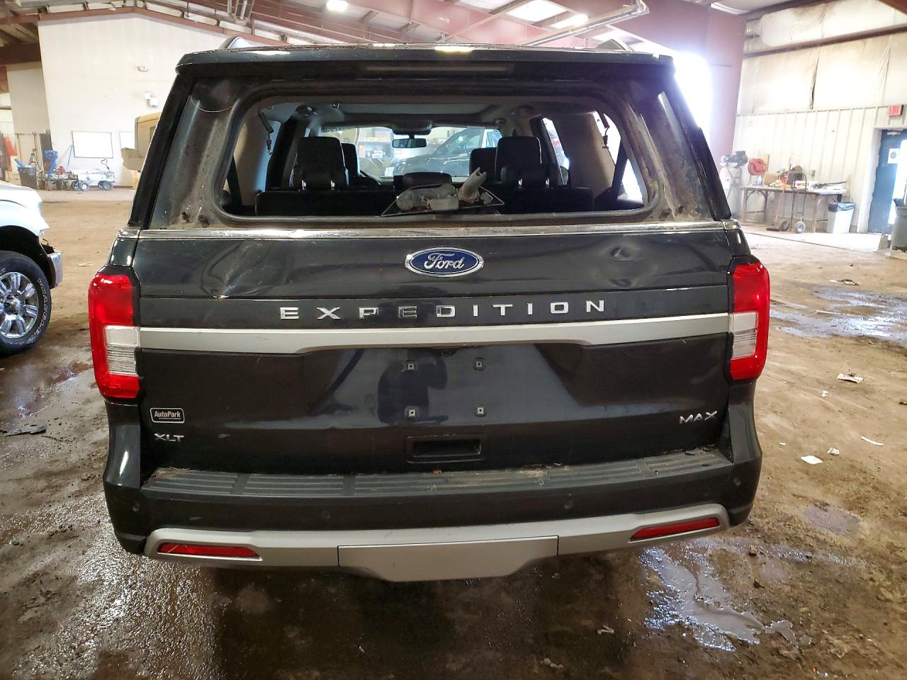 2024 FORD EXPEDITION MAX XLT photo 6