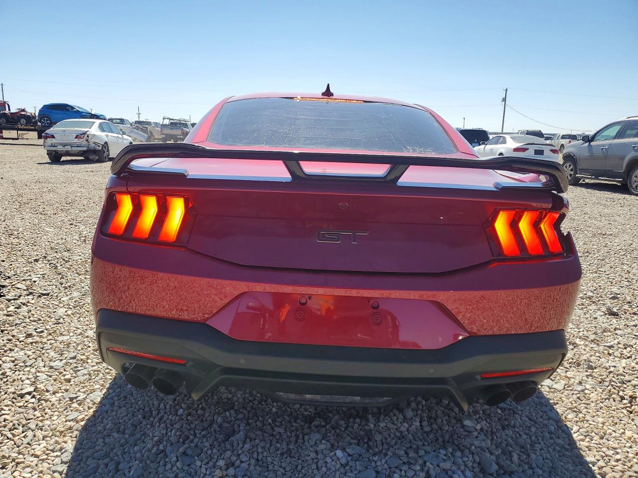 2025 FORD MUSTANG GT photo 16