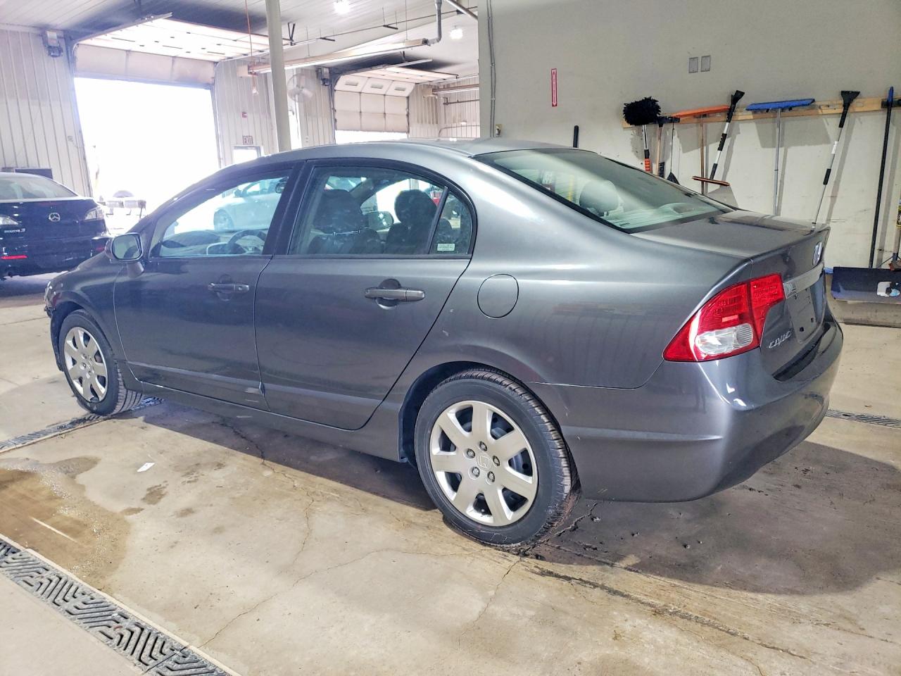 2009 HONDA CIVIC LX photo 2