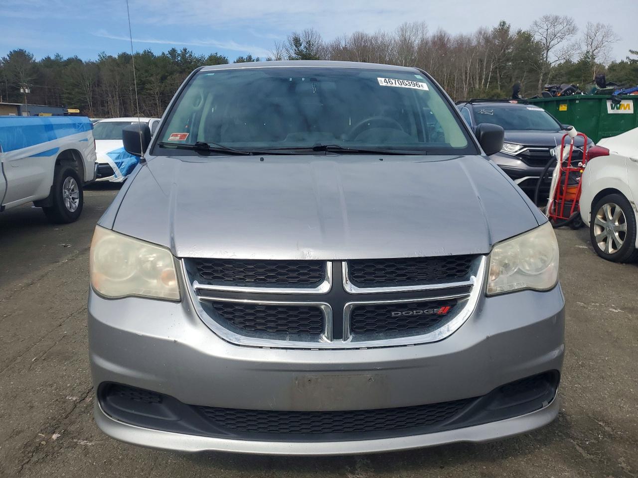 2013 DODGE GRAND CARAVAN SE photo 5