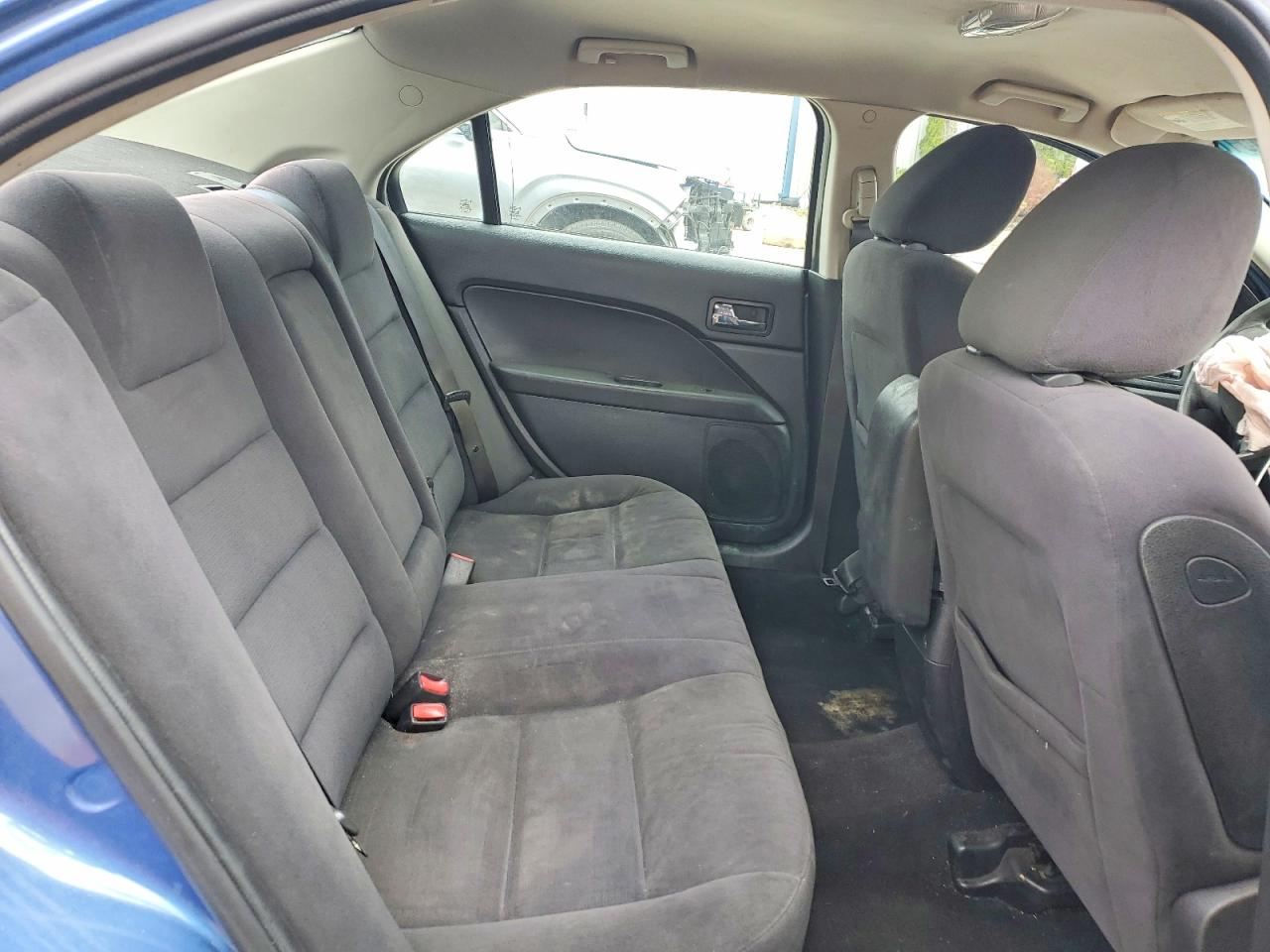 2009 FORD FUSION SE photo 19