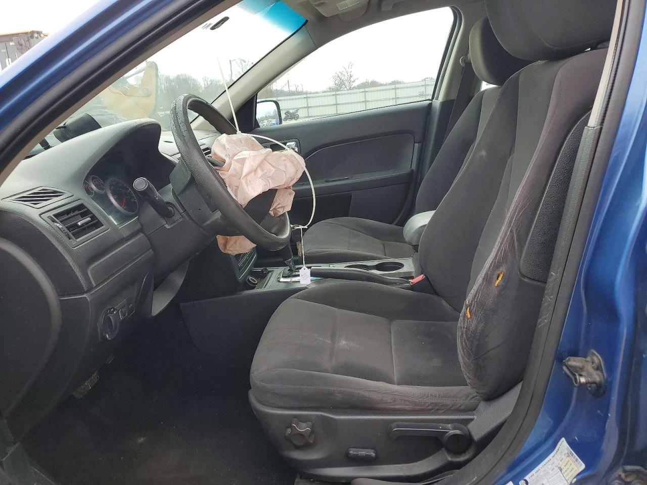 2009 FORD FUSION SE photo 13