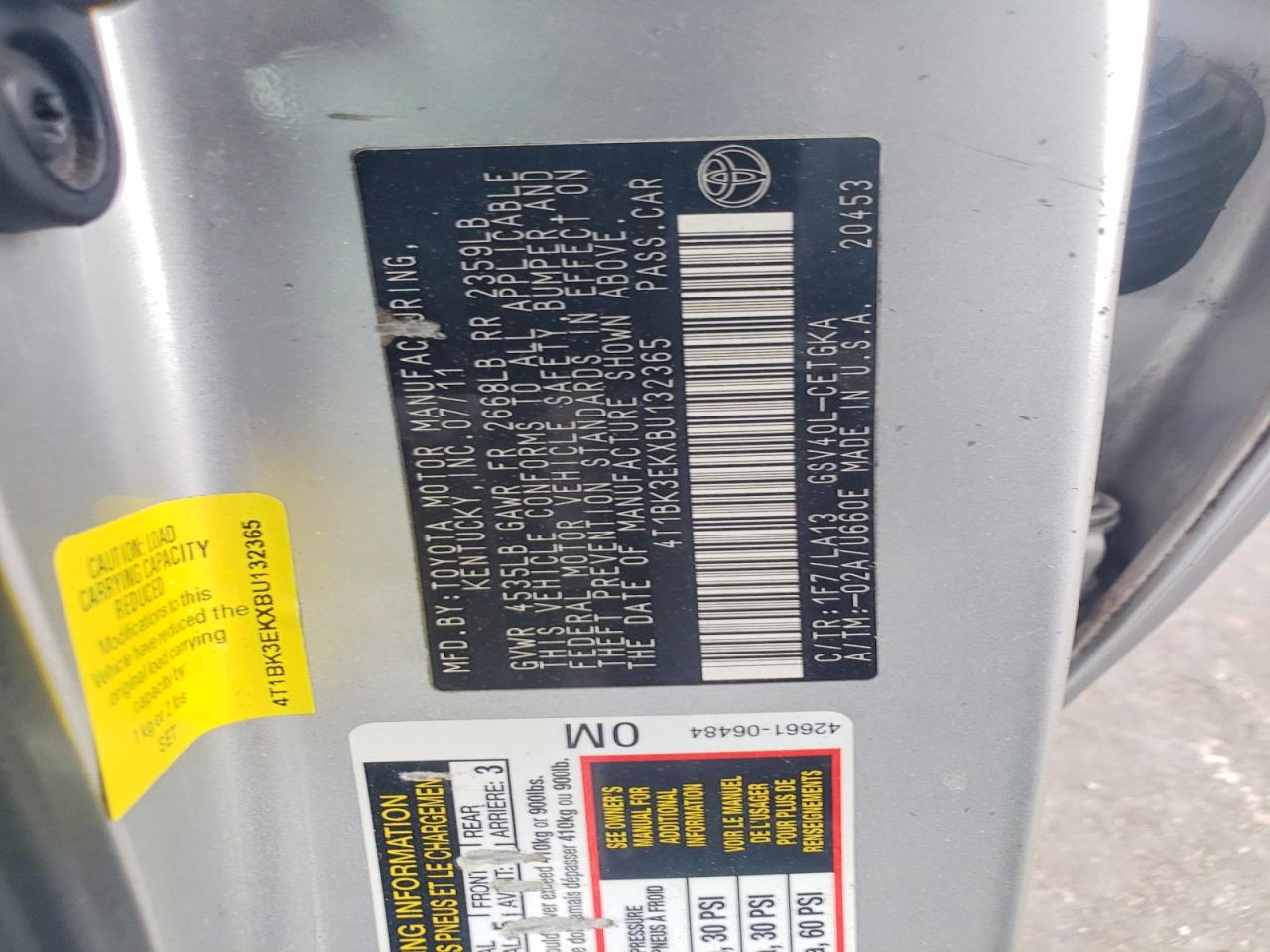 2011 TOYOTA CAMRY XLE V6 photo 34