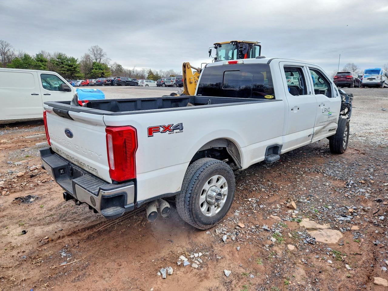 2024 FORD F350 photo 5