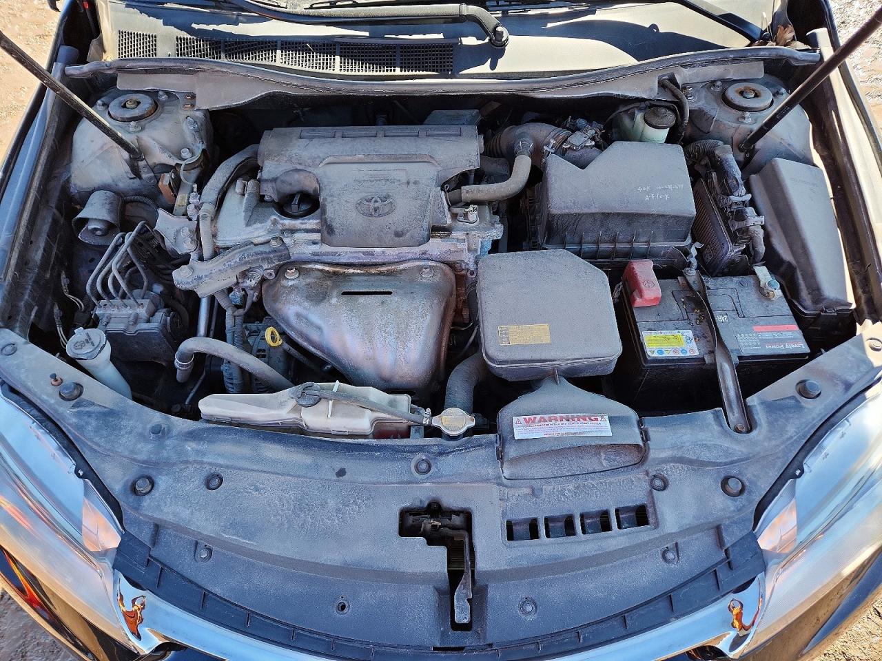2015 TOYOTA CAMRY SE photo 11