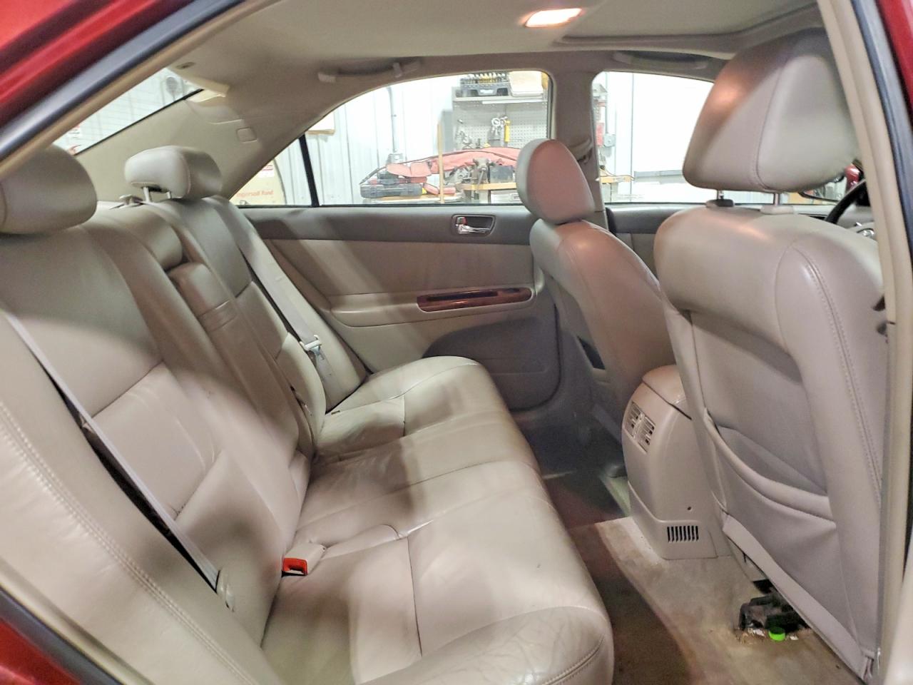 2003 TOYOTA CAMRY XLE V6 photo 10