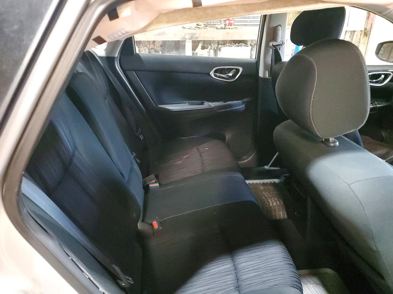 2019 NISSAN SENTRA SV photo 19