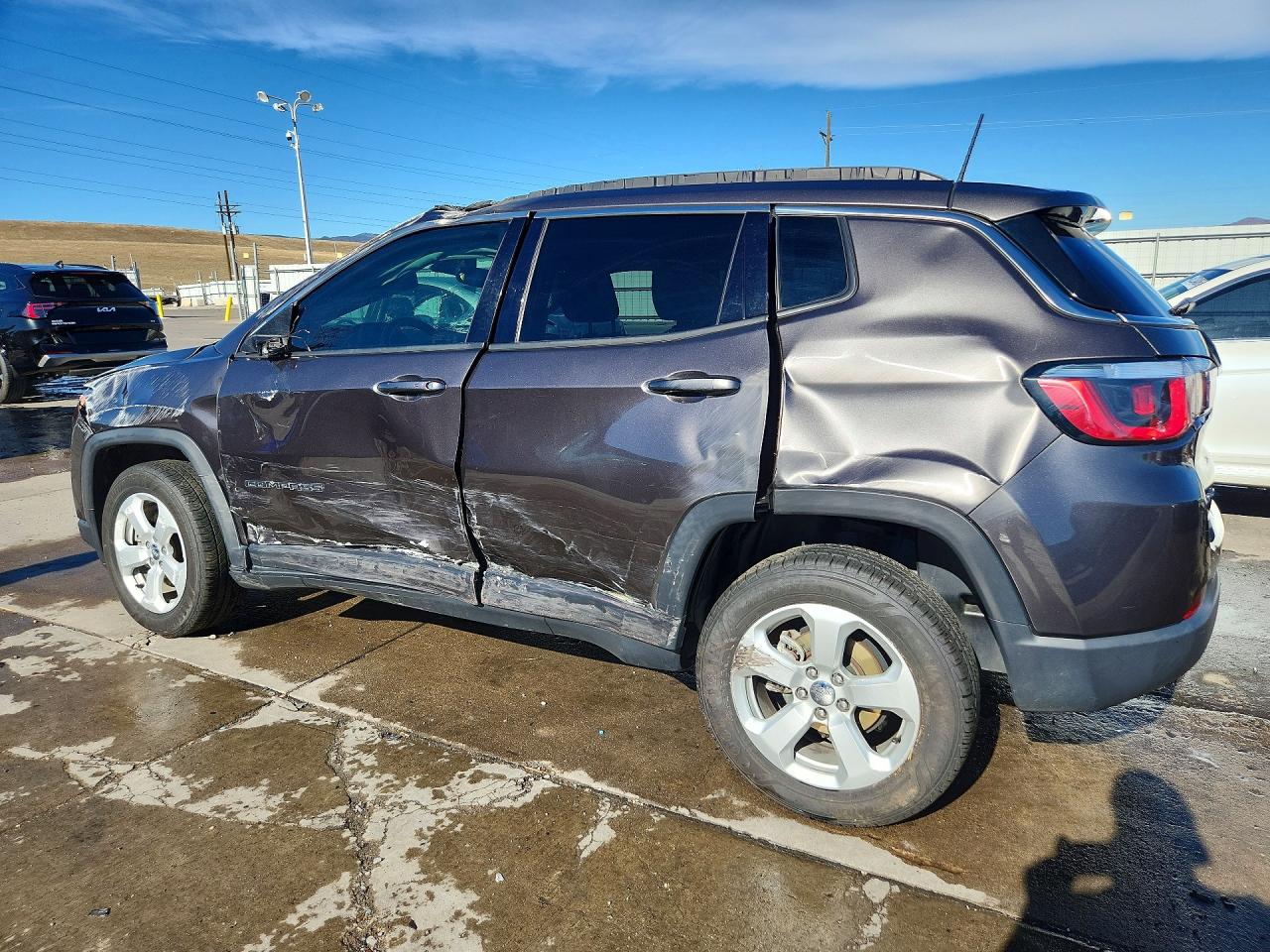 2019 JEEP COMPASS LATITUDE photo 3