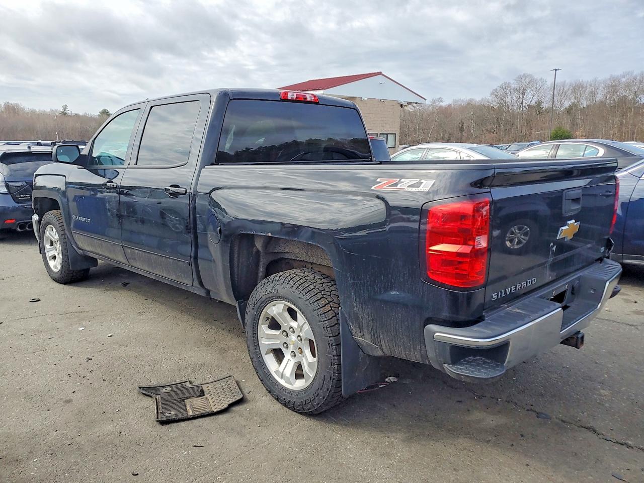 2015 CHEVROLET SILVERADO K1500 LT photo 3
