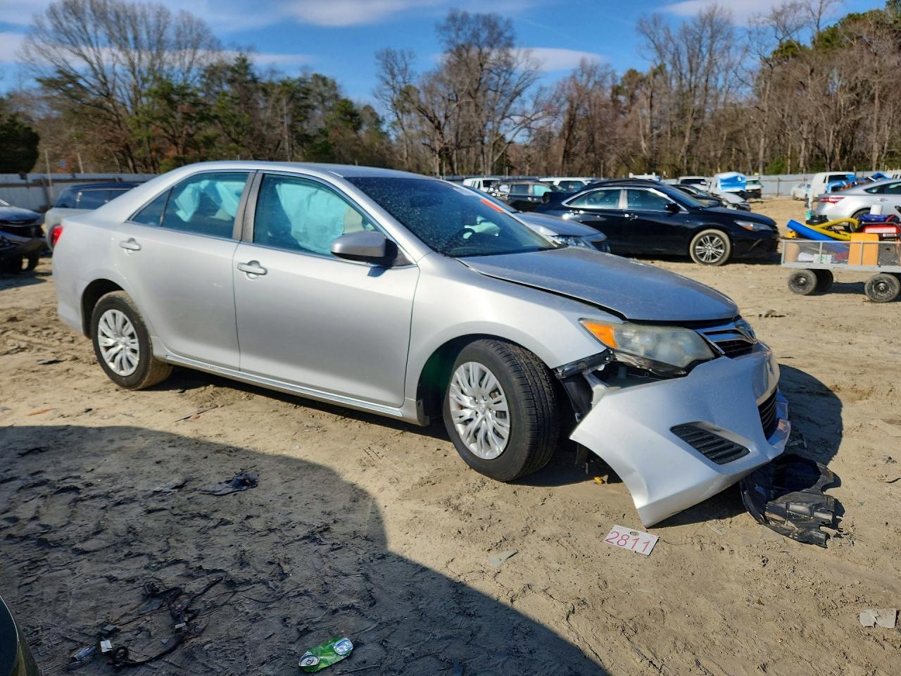2012 TOYOTA CAMRY photo 4