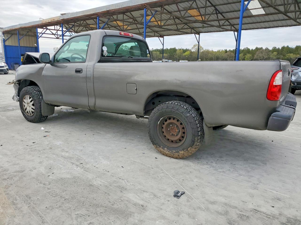 2006 TOYOTA TUNDRA BASE photo 2