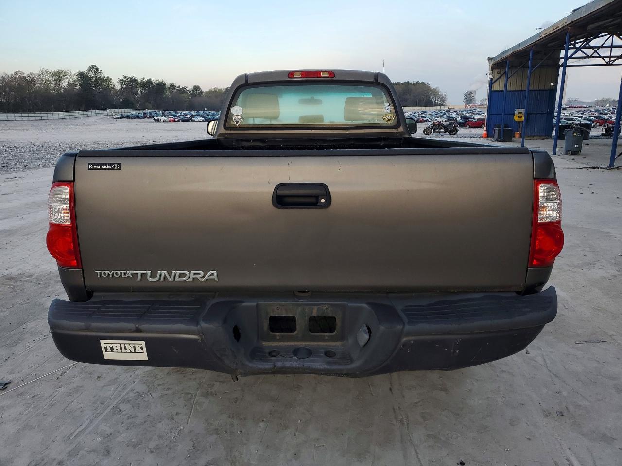 2006 TOYOTA TUNDRA BASE photo 6