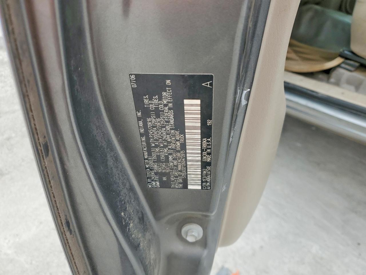 2006 TOYOTA TUNDRA BASE photo 12