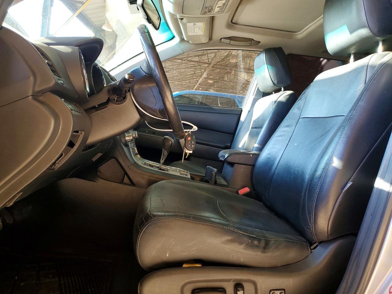 2012 TOYOTA HIGHLANDER SE photo 7