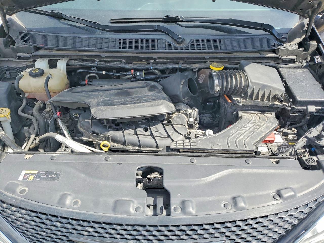 2019 CHRYSLER PACIFICA TOURING PLUS photo 23
