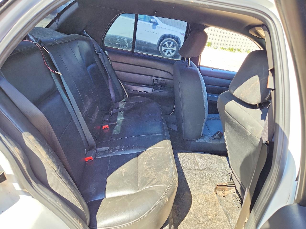 2008 FORD CROWN VICTORIA POLICE INTERCEPTOR photo 28