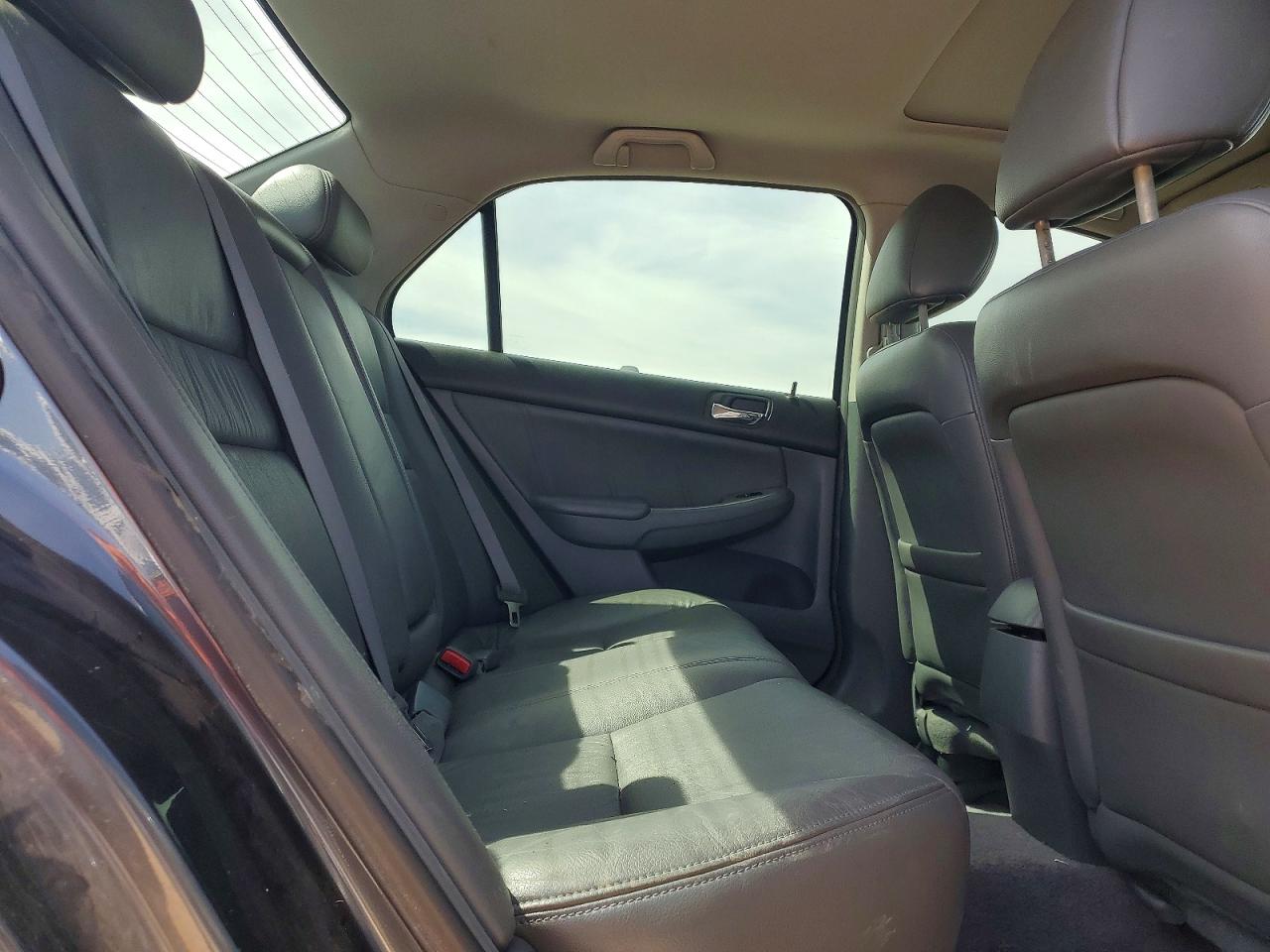 2004 HONDA ACCORD EX photo 19