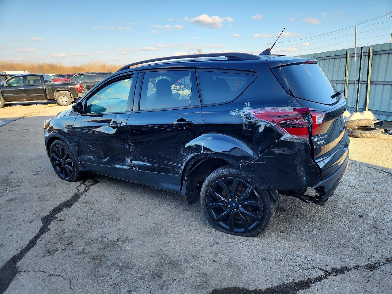 2019 FORD ESCAPE SE photo 3