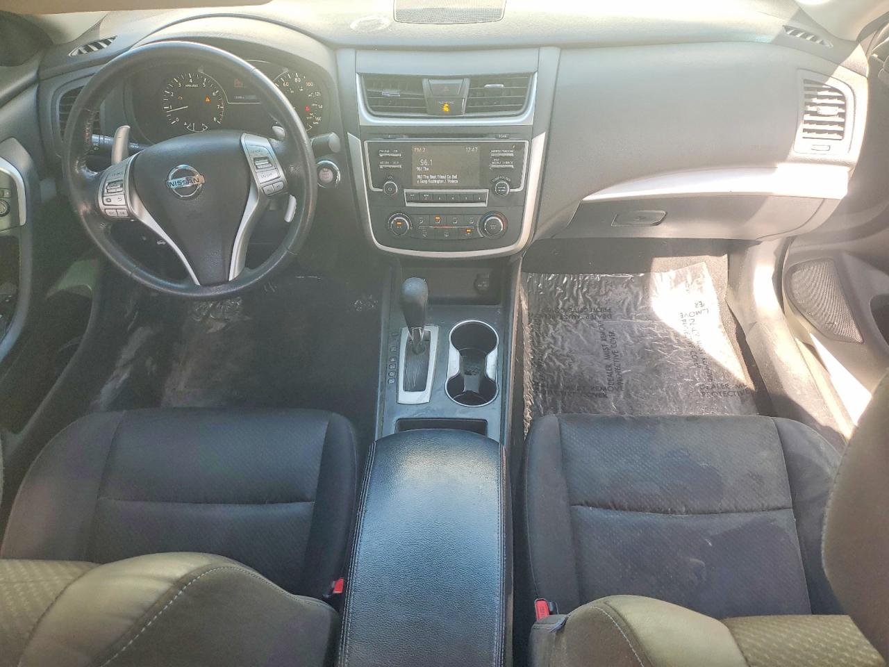 2017 NISSAN ALTIMA 2.5 SR photo 8