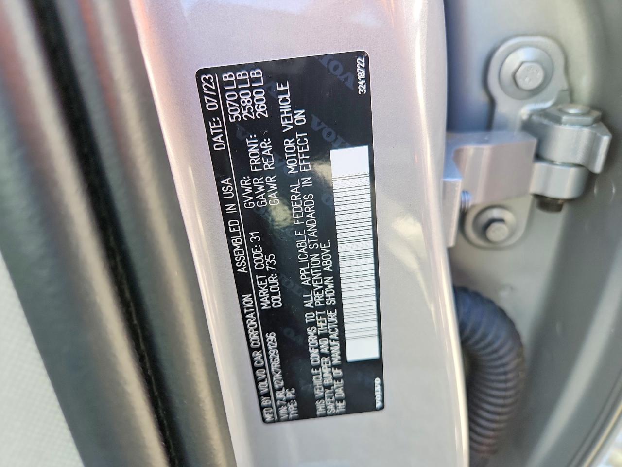 2024 VOLVO S60 CORE photo 23
