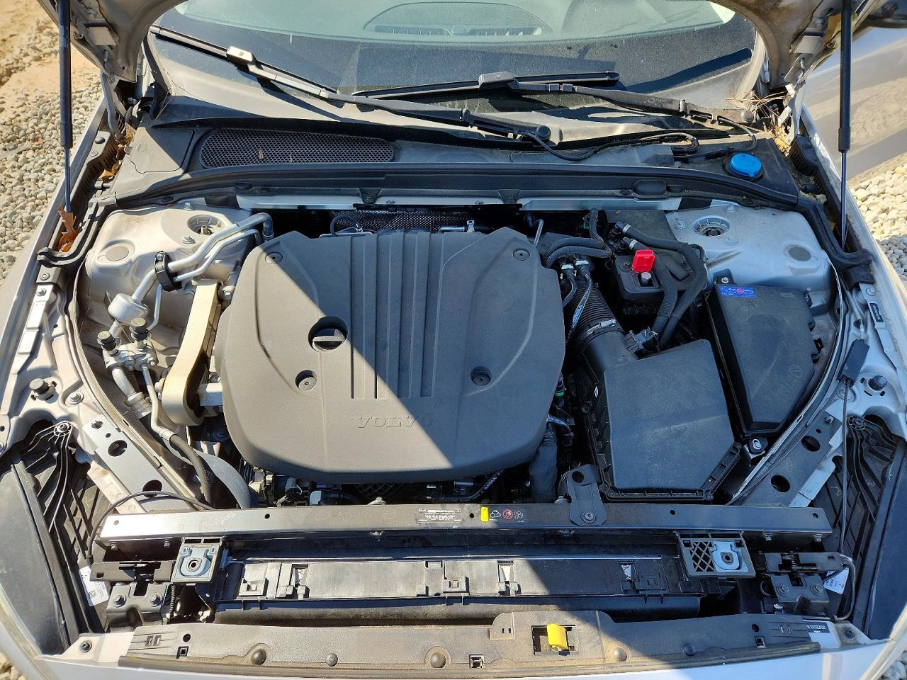 2024 VOLVO S60 CORE photo 21