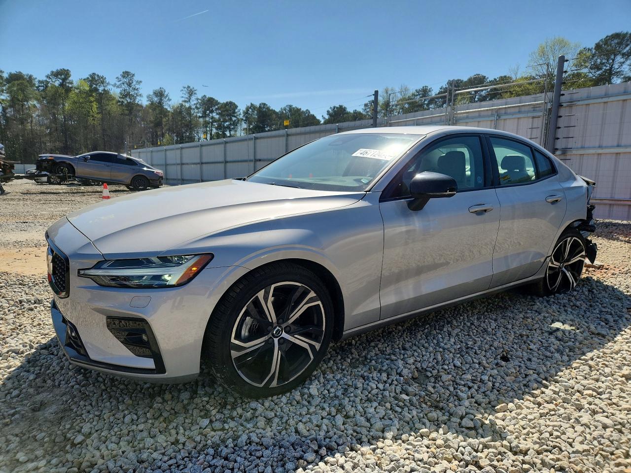 2024 VOLVO S60