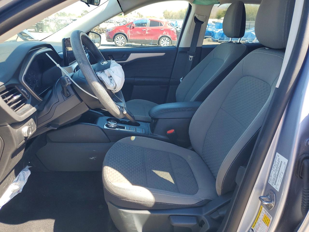 2022 FORD ESCAPE SE photo 13