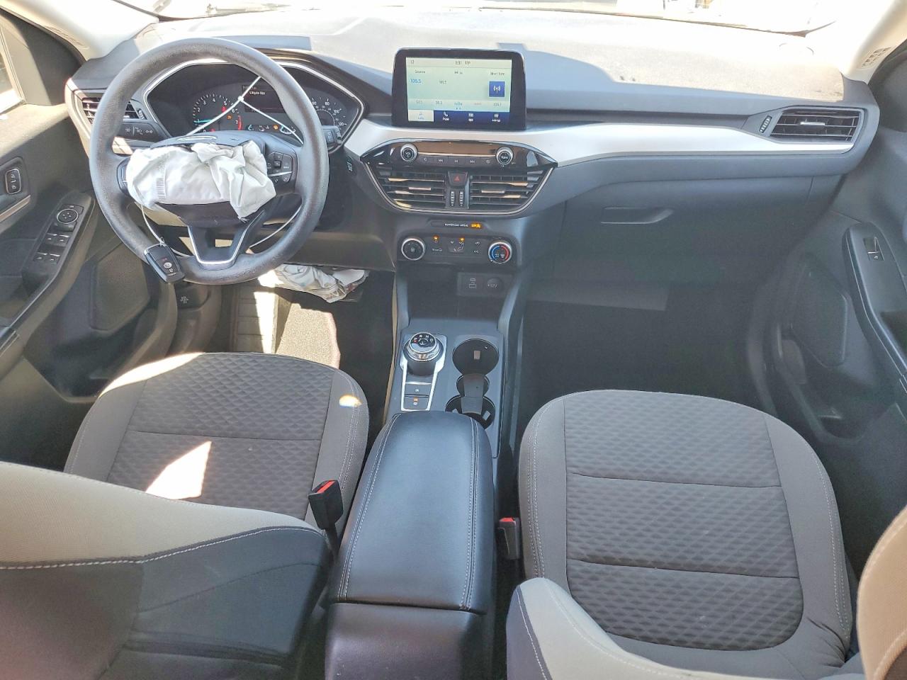 2022 FORD ESCAPE SE photo 15