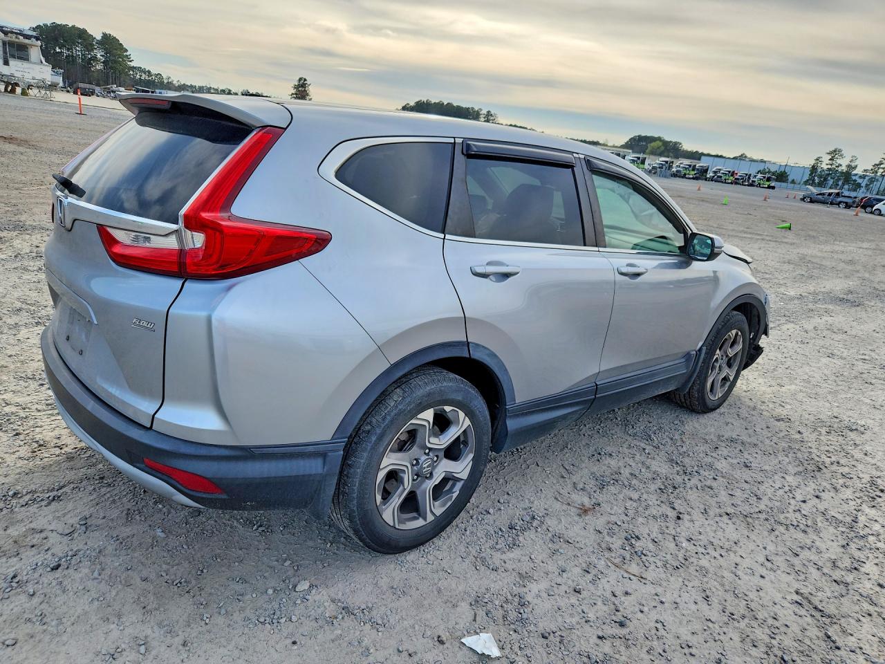 2017 HONDA CR-V photo 5