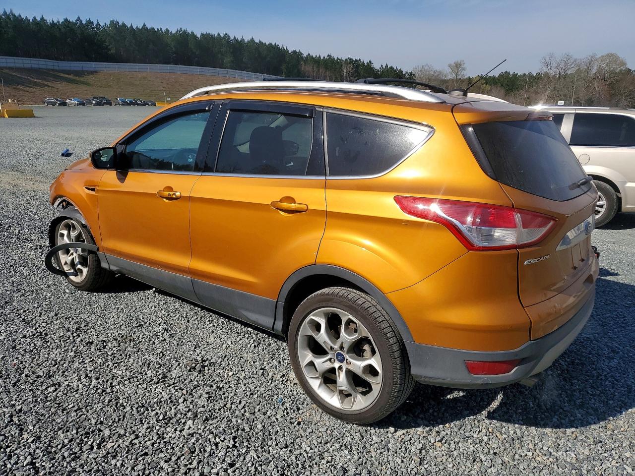 2016 FORD ESCAPE TITANIUM photo 3