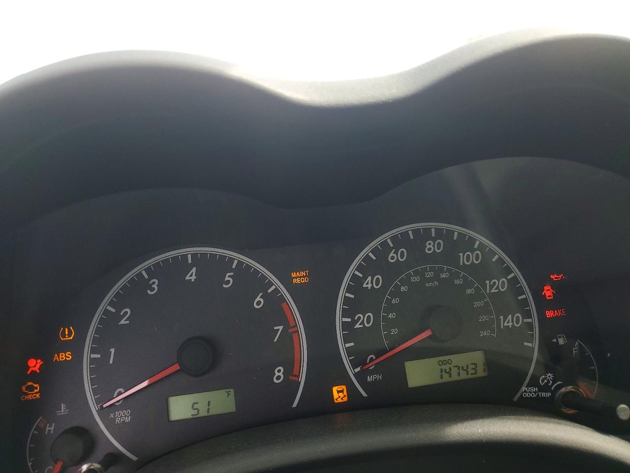 2013 TOYOTA COROLLA LE photo 25