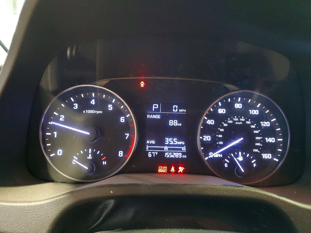 2017 HYUNDAI ELANTRA SE photo 9
