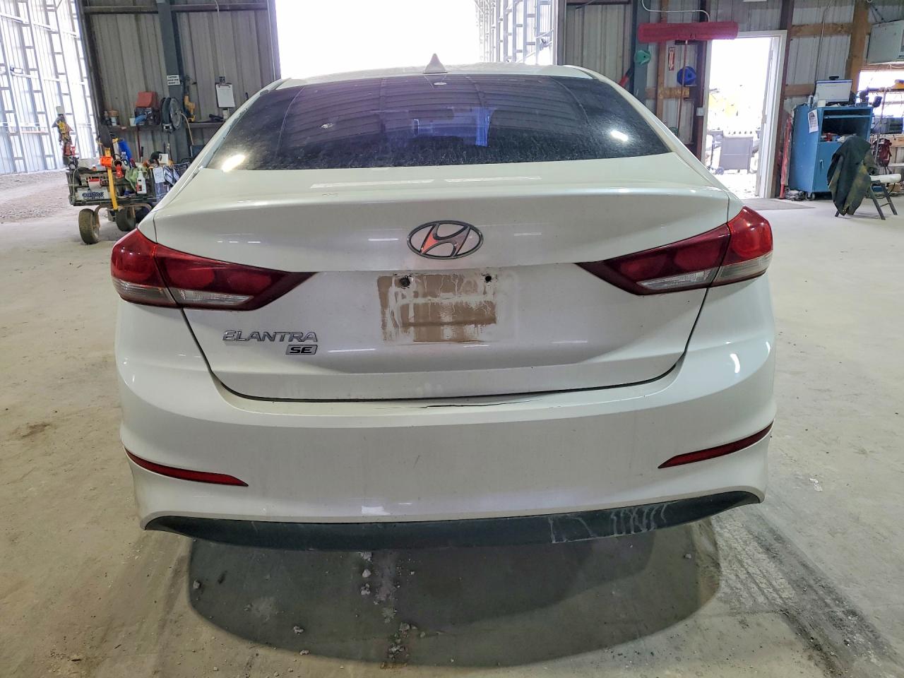 2017 HYUNDAI ELANTRA SE photo 6