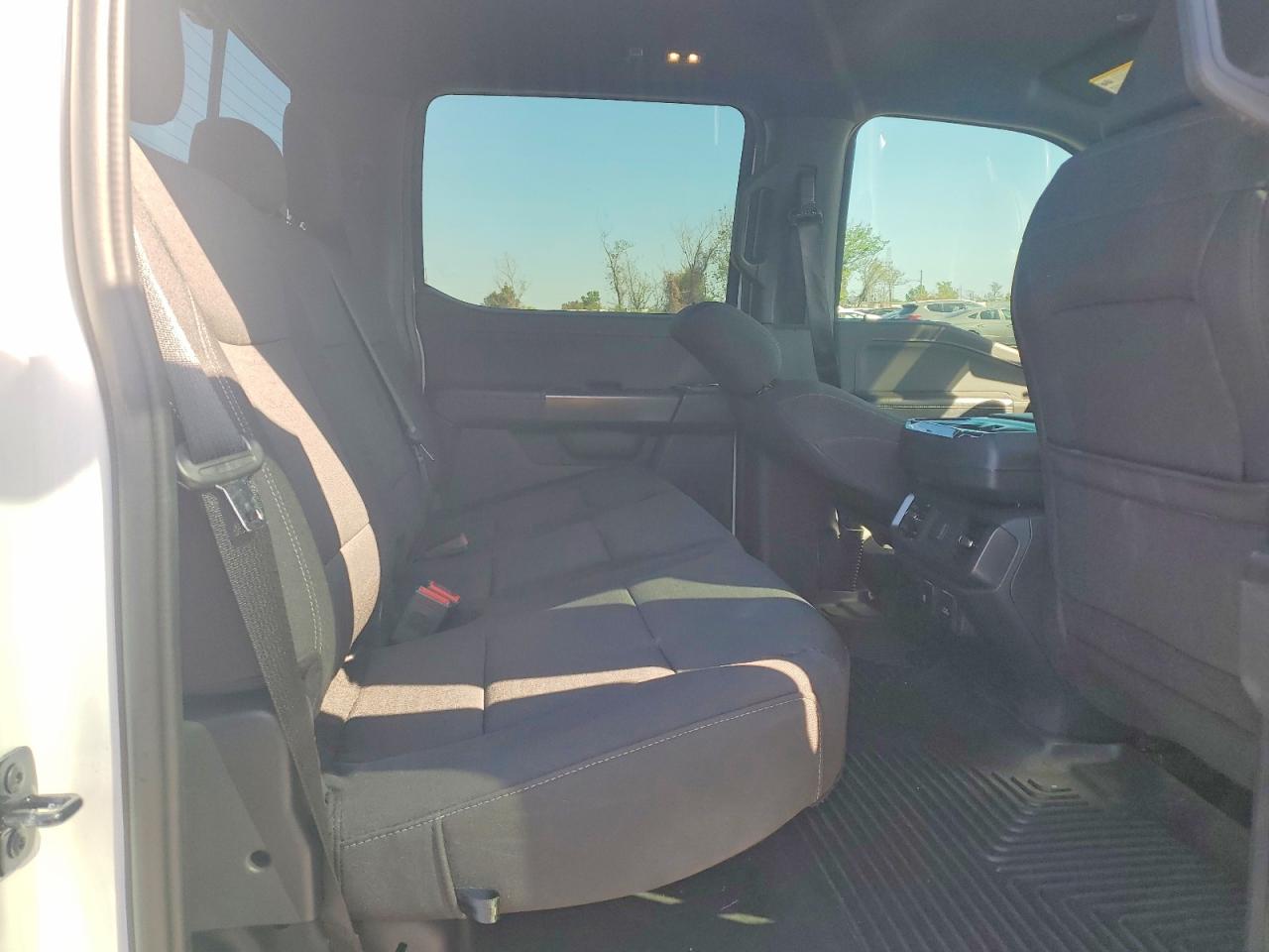 2024 FORD F150 XLT photo 10