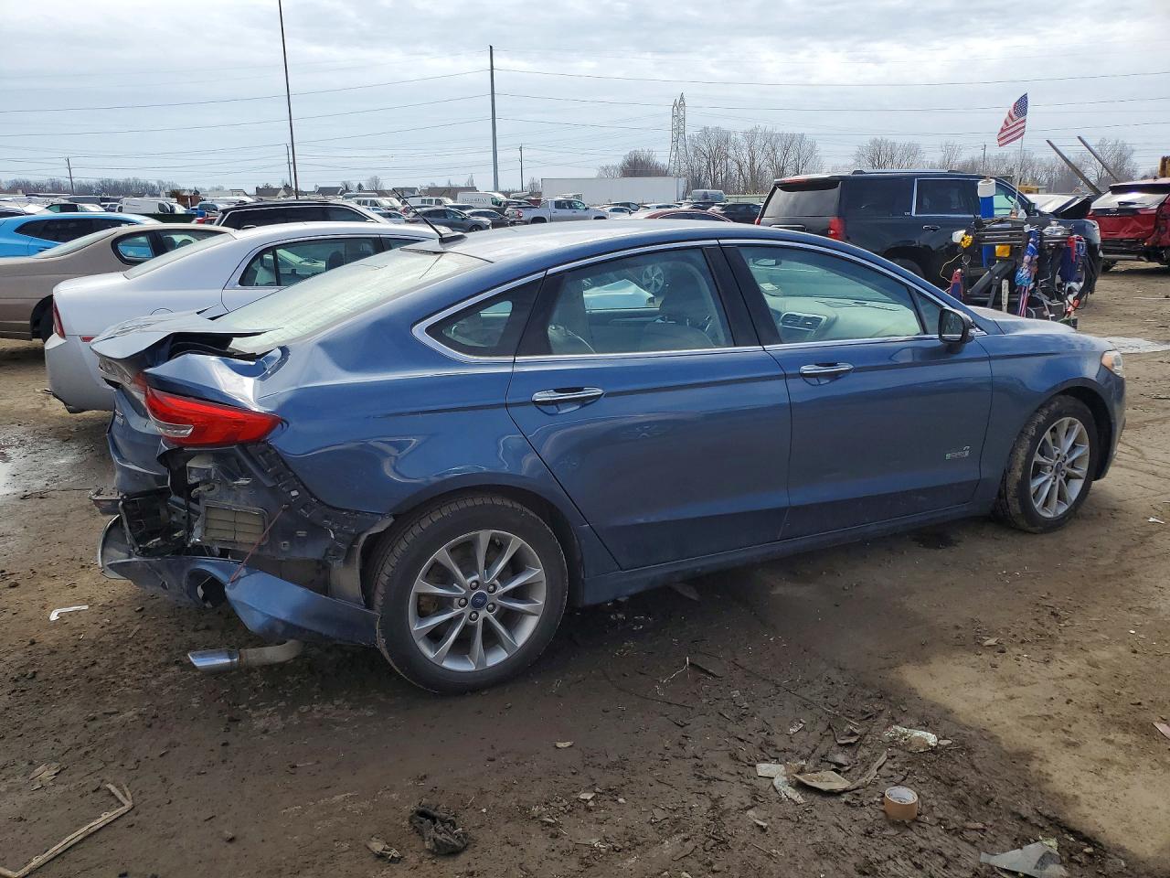 2018 FORD FUSION SE PHEV photo 3