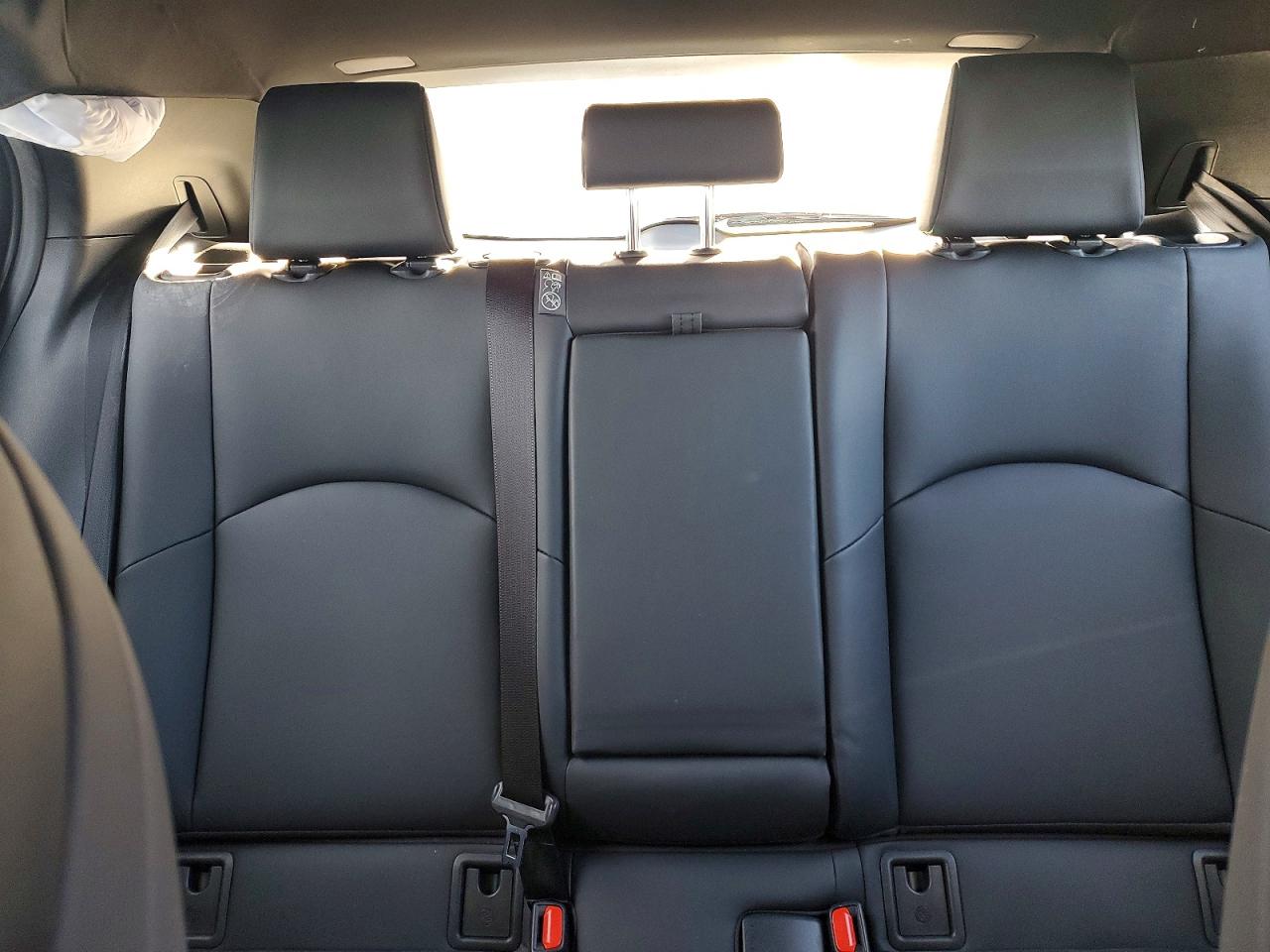 2025 LEXUS UX 300H BASE photo 28