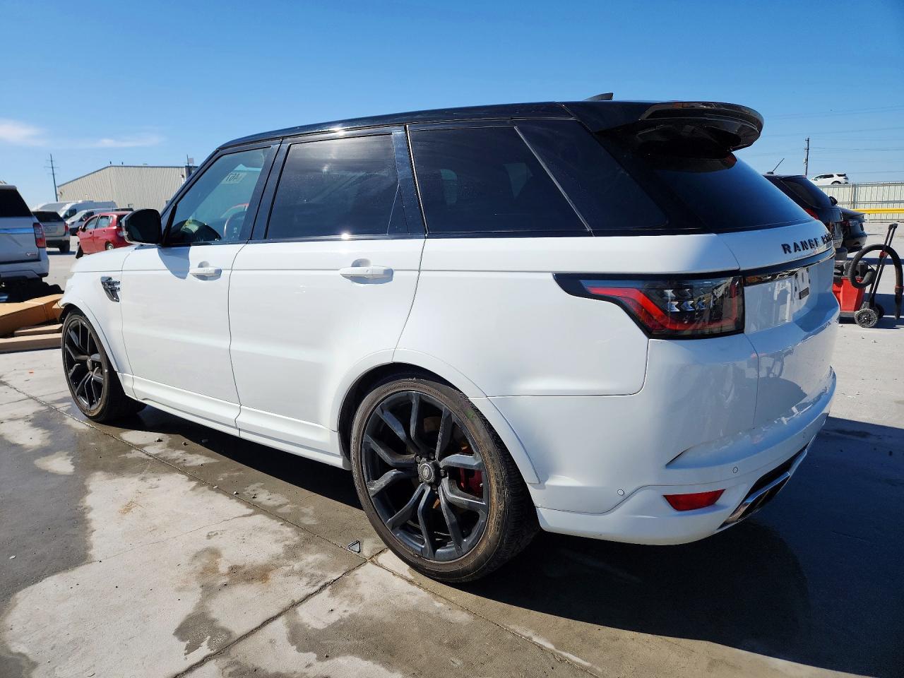 2020 LAND ROVER RANGE ROVER SPORT SVR photo 3