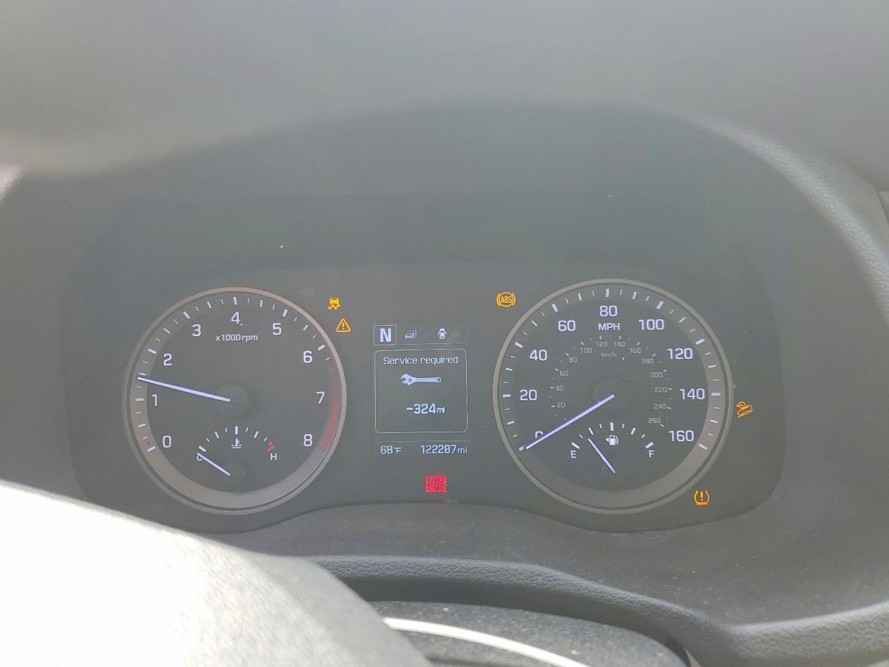 2016 HYUNDAI TUCSON SE photo 9