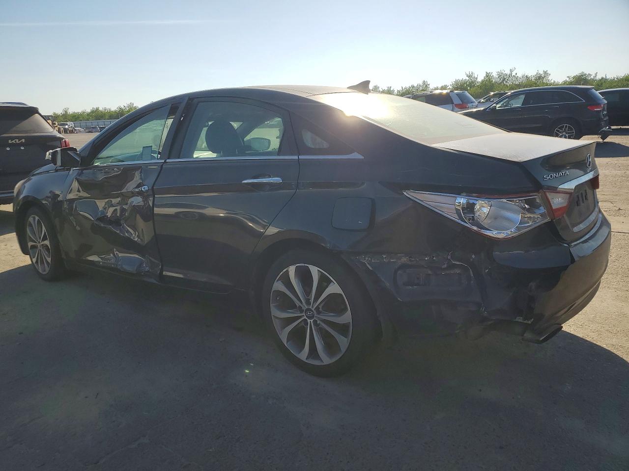 2013 HYUNDAI SONATA LIMITED 2.0T photo 3