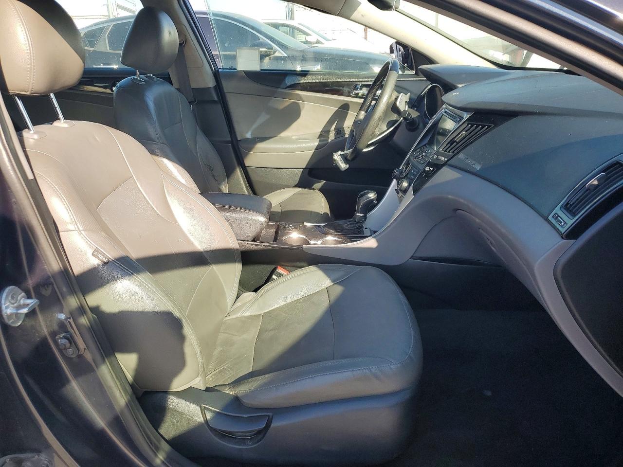 2013 HYUNDAI SONATA LIMITED 2.0T photo 13