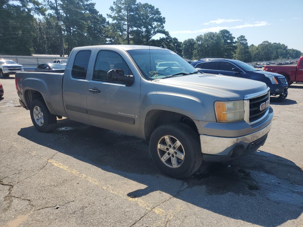 2007 GMC NEW SIERRA K1500 photo 7