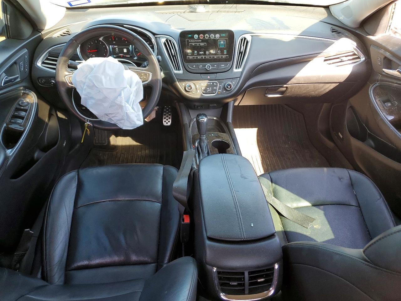 2017 CHEVROLET MALIBU PREMIER photo 8