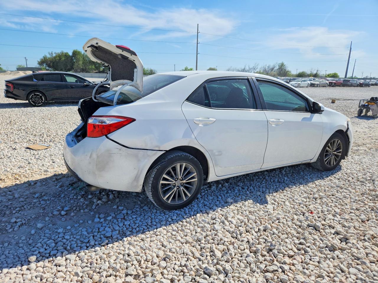2015 TOYOTA COROLLA LE PLUS photo 5