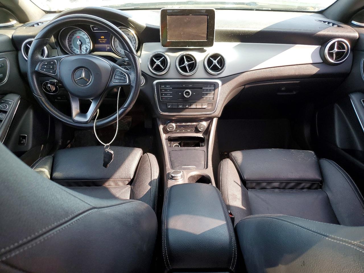 2016 MERCEDES-BENZ CLA 250 4MATIC photo 8