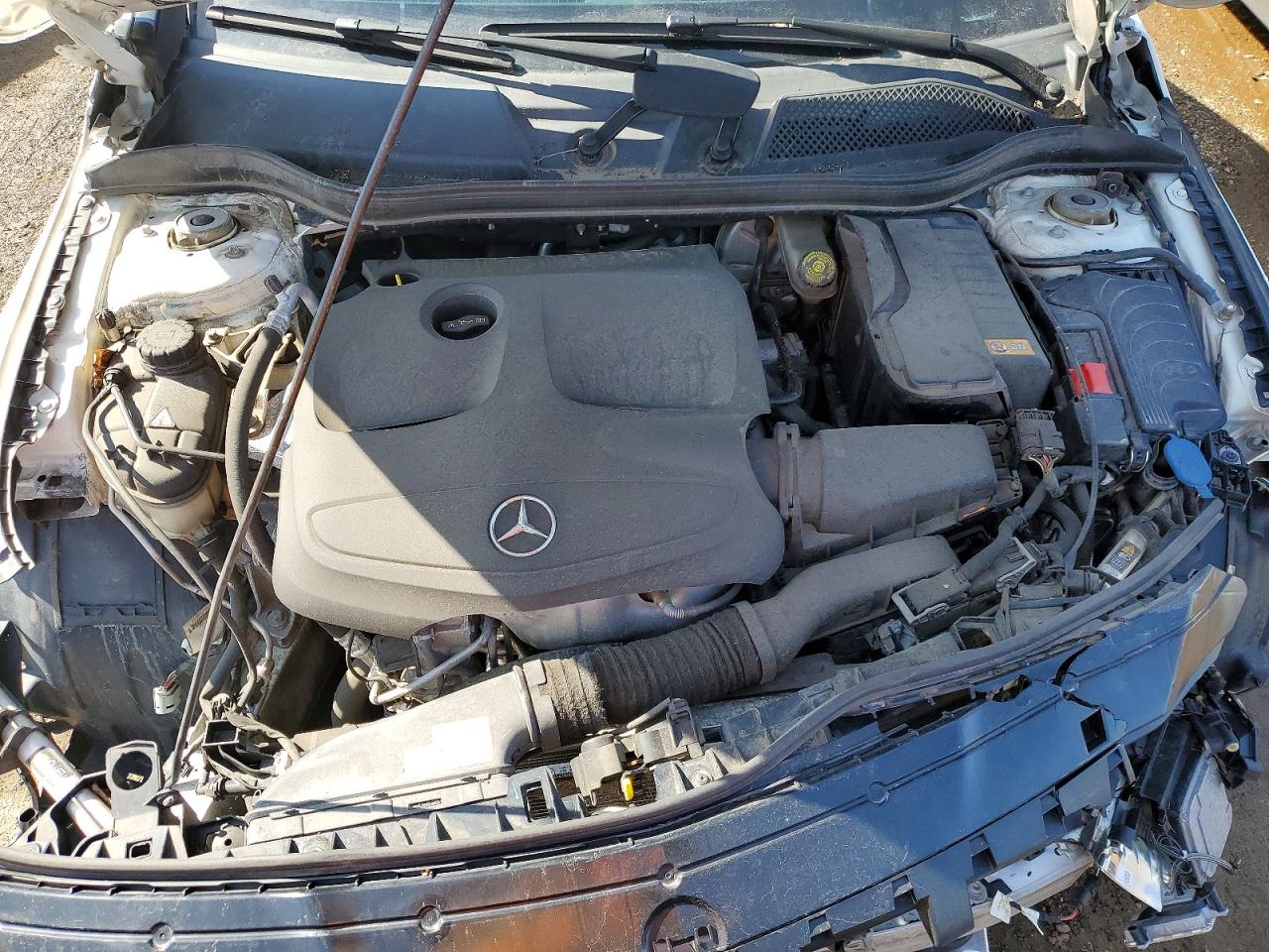 2016 MERCEDES-BENZ CLA 250 4MATIC photo 11