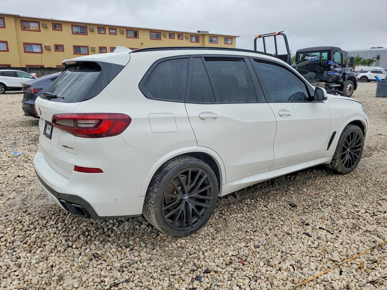 2022 BMW X5 SDRIVE 40I photo 3
