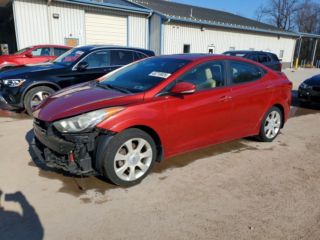 2013 HYUNDAI ELANTRA