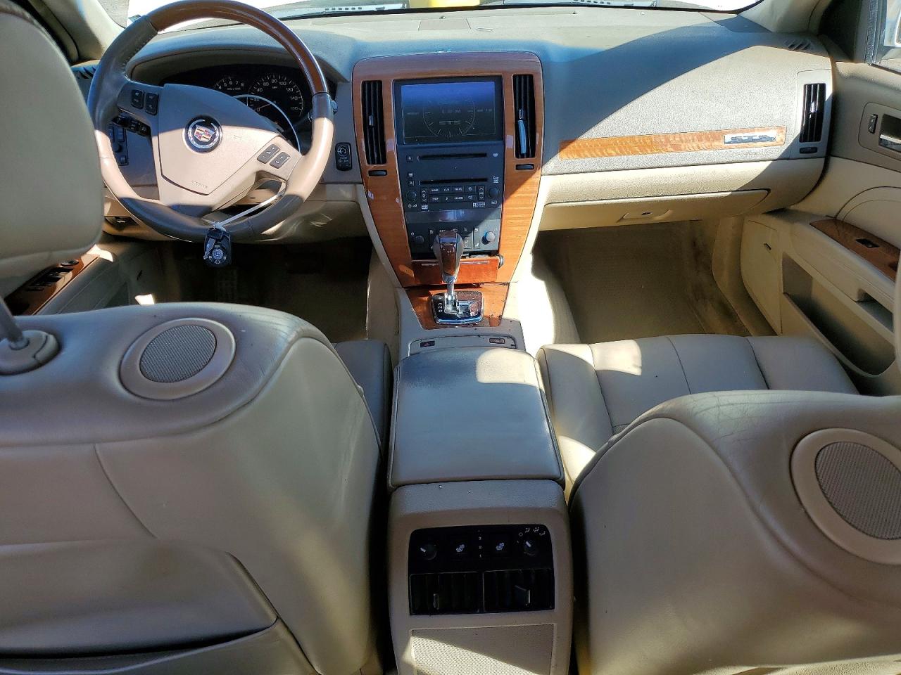 2007 CADILLAC STS photo 22